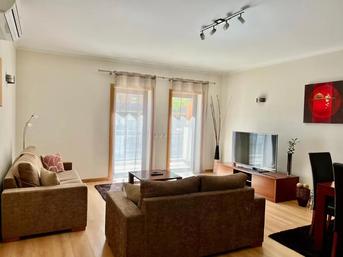 Luxurious 2 Bedroom Marina Village Apartment contacts
