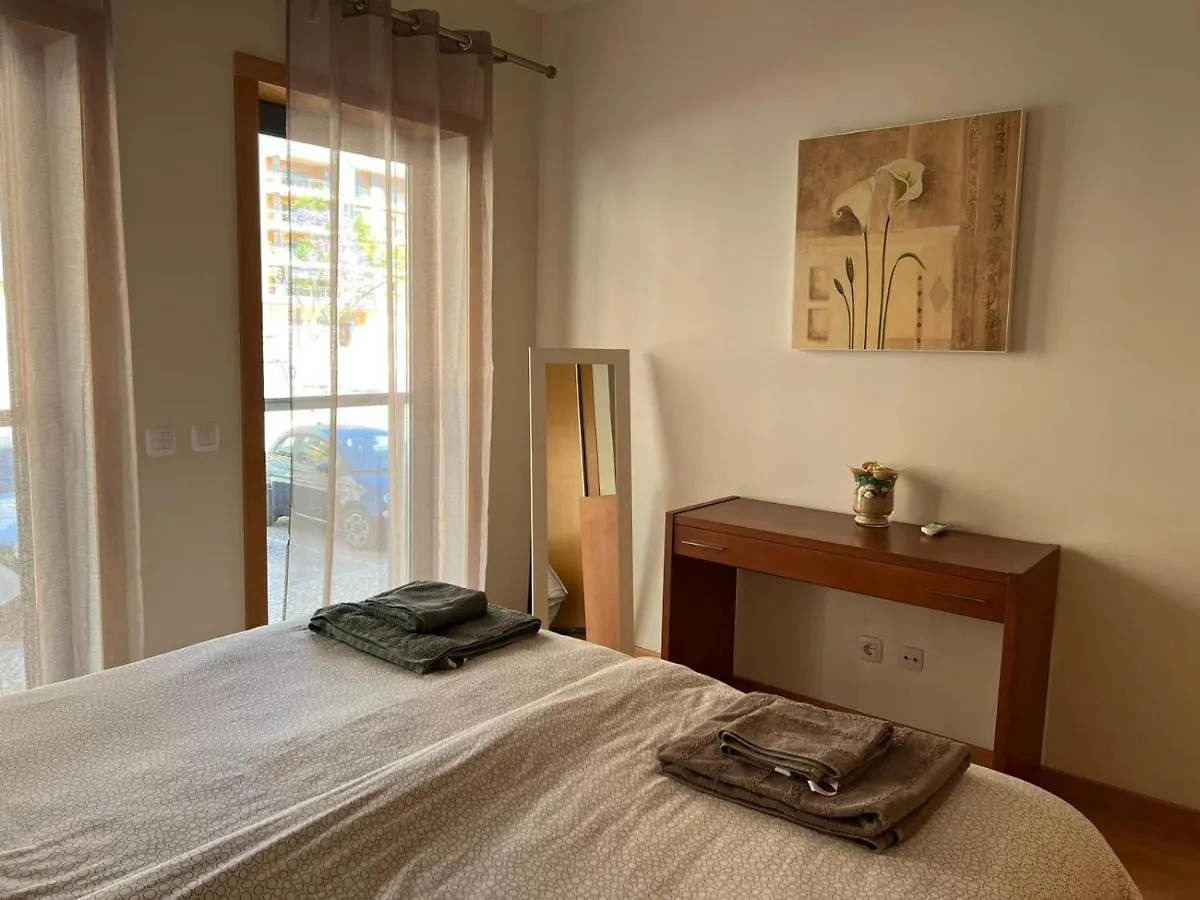 Luxurious 2 Bedroom Marina Village Apartment Olhao 0*,