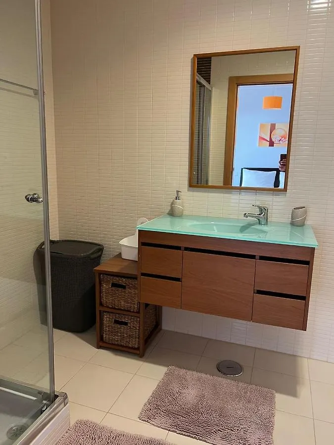 Luxurious 2 Bedroom Marina Village Apartment Olhao Portugal