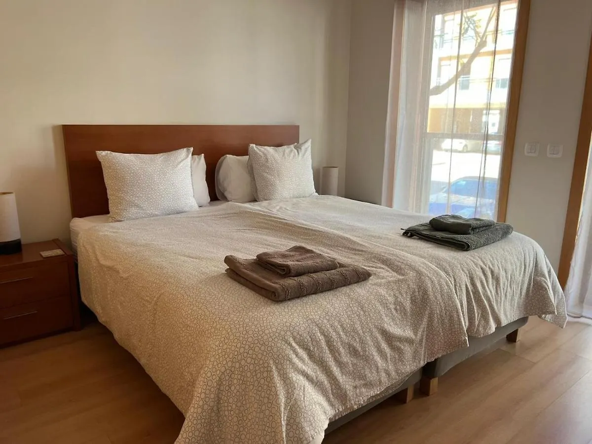 Luxurious 2 Bedroom Marina Village Apartment Olhao Portugal