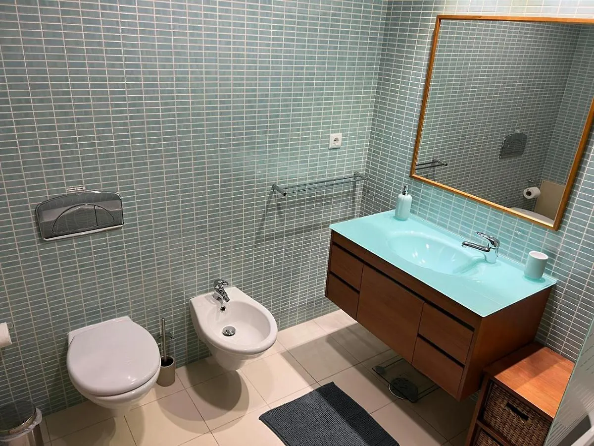 Luxurious 2 Bedroom Marina Village Apartment Olhao